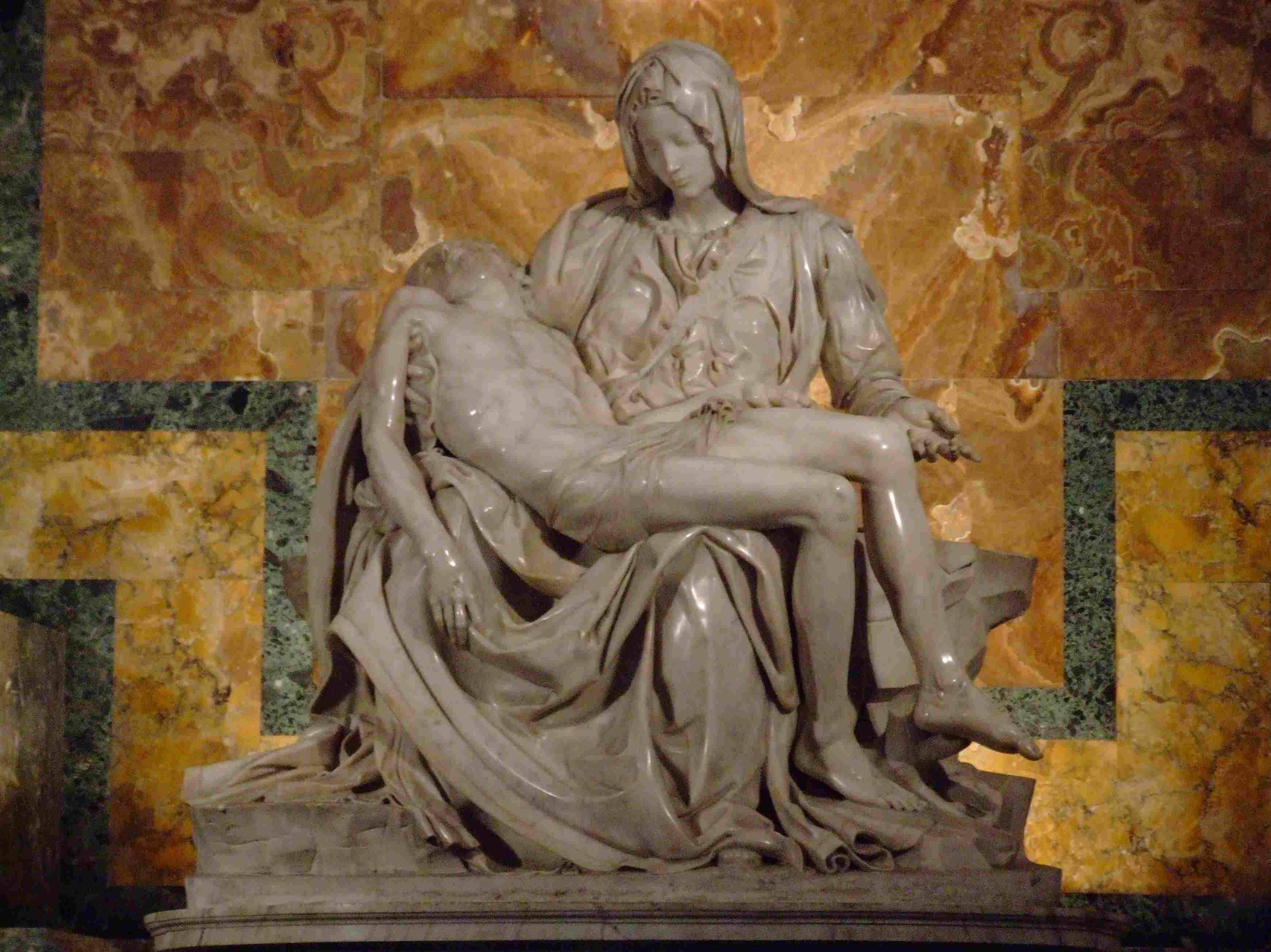 Pietà Michelangelo