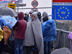 migranti alla frontiera slovena
