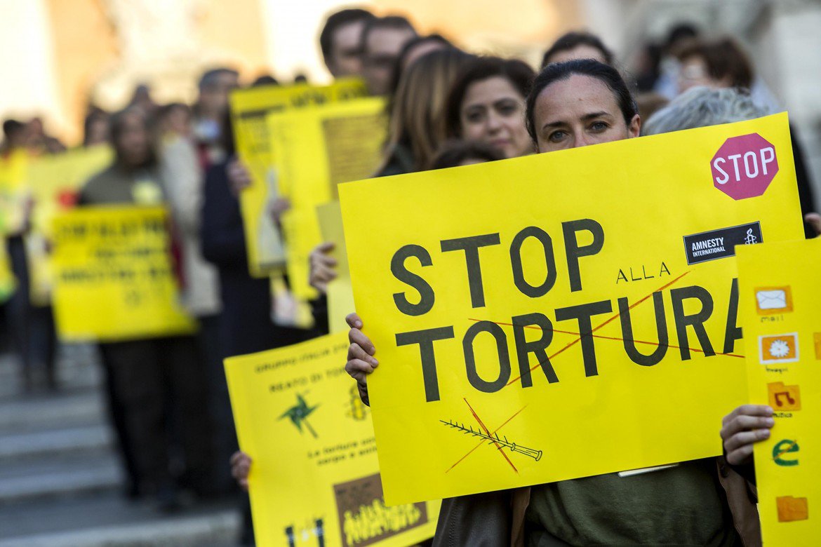 Stop Tortura Polizia